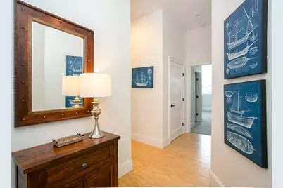 32 Carey Street #1D, Newport, RI 02840 - Photo 2