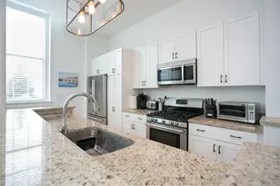 32 Carey St, Newport, RI 02840 - Photo 1