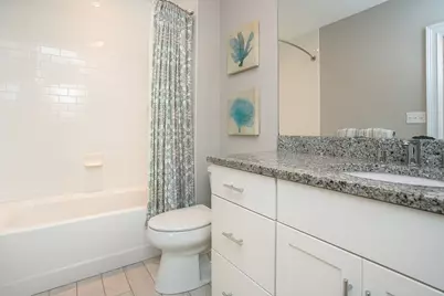 32 Carey Street #1D, Newport, RI 02840 - Photo 18