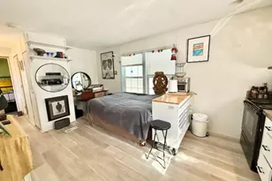 521 Forest Pk, Middletown, RI 02842 - Photo 4