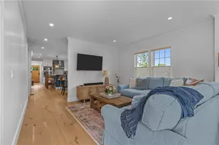 109 Carroll Ave, Newport, RI 02840 - Photo 6