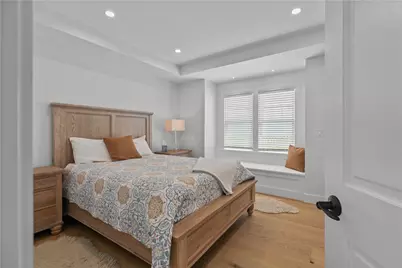 109 Carroll Avenue, Newport, RI 02840 - Photo 20