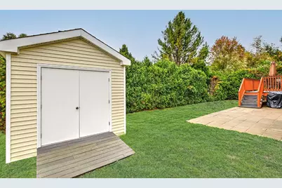 29 Lake Avenue, Barrington, RI 02806 - Photo 36