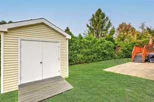 29 Lake Ave, Barrington, RI 02806 - Photo 36