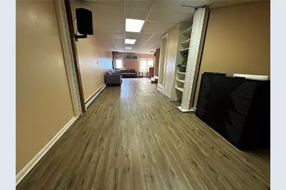 1542 Main Street, West Warwick, RI 02893 - Photo 6