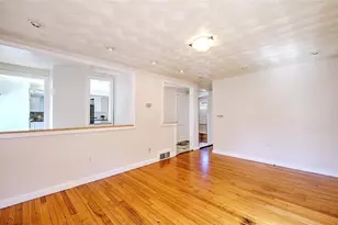 121 Hamilton Ave, Warwick, RI 02886 - Photo 8