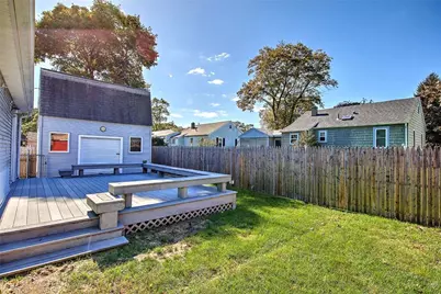 121 Hamilton Avenue, Warwick, RI 02886 - Photo 26