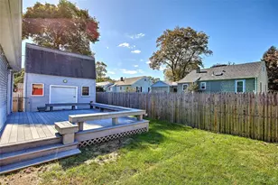 121 Hamilton Ave, Warwick, RI 02886 - Photo 26