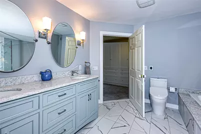 138 Green End Avenue, Middletown, RI 02842 - Photo 26