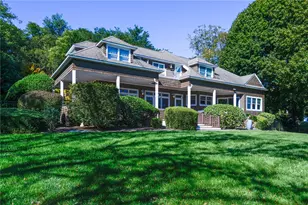 138 Green End Ave, Middletown, RI 02842 - Photo 2