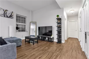 39 Webster St, Pawtucket, RI 02860 - Photo 8