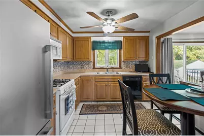 7 Laurel Street, North Providence, RI 02911 - Photo 12