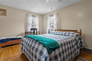 7 Laurel St, North Providence, RI 02911 - Photo 10