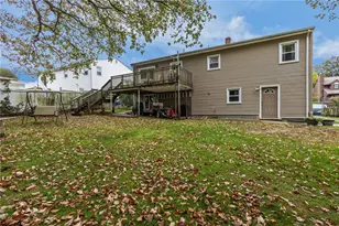7 Laurel St, North Providence, RI 02911 - Photo 30