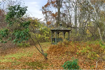 507 Stafford Road, Tiverton, RI 02878 - Photo 34