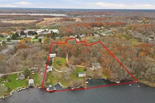 507 Stafford Rd, Tiverton, RI 02878 - Photo 2