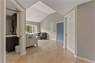 151 Wetherfield Dr, Warwick, RI 02886 - Photo 30