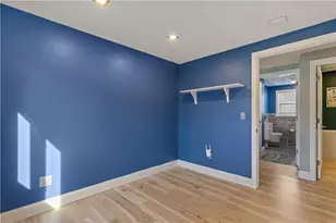 151 Wetherfield Dr, Warwick, RI 02886 - Photo 18