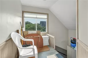 584 Lonsdale Ave, Central Falls, RI 02863 - Photo 32