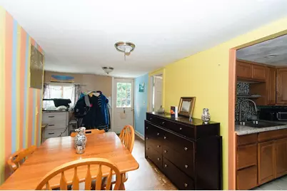 46 Verndale Street, Warwick, RI 02889 - Photo 16