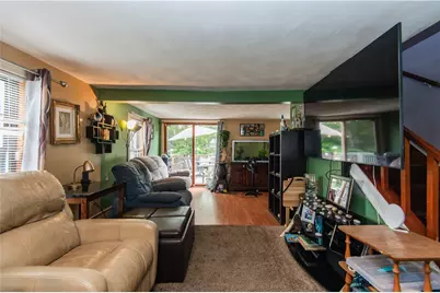 46 Verndale Street, Warwick, RI 02889 - Photo 12