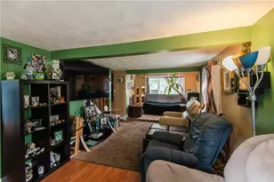 46 Verndale St, Warwick, RI 02889 - Photo 10