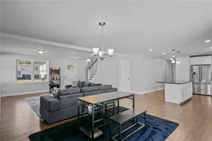 67 Oak Tree Ave, Warwick, RI 02886 - Photo 8