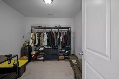 67 Oak Tree Avenue, Warwick, RI 02886 - Photo 20