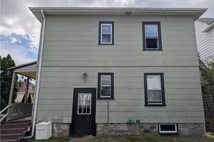 25 Ormond St, Woonsocket, RI 02895 - Photo 2