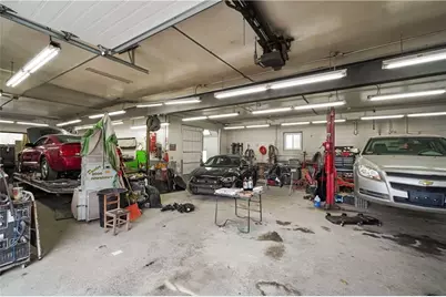 1153 Central Avenue, Pawtucket, RI 02861 - Photo 8