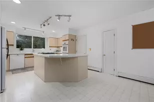 67 Daniel Dr, North Kingstown, RI 02852 - Photo 18