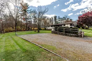 27 Sunnybrook Rd, Scituate, RI 02857 - Photo 10