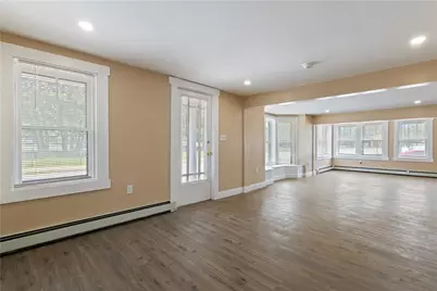 14 W Natick Road, Warwick, RI 02886 - Photo 6