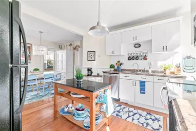 5 Lucas Avenue, Newport, RI 02840 - Photo 10