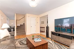 173 Russell Dr, Tiverton, RI 02878 - Photo 12