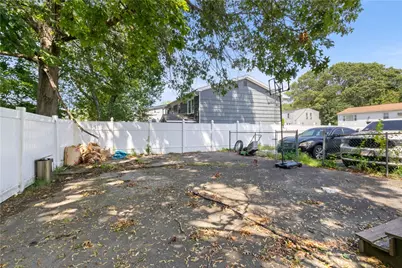 65 Perkins Avenue, Cranston, RI 02910 - Photo 16