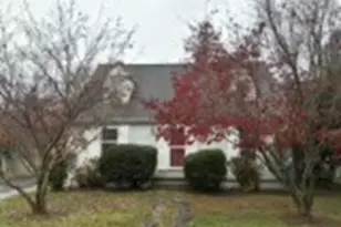 10 Jesse Davis Ln, Barrington, RI 02806 - Photo 10