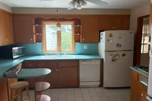 10 Jesse Davis Ln, Barrington, RI 02806 - Photo 18