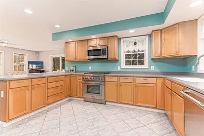 30 Clifford Drive, Westerly, RI 02891 - Photo 20