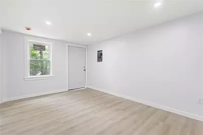 235 Main Street, Cranston, RI 02921 - Photo 6