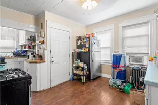 9 Southern St, Cranston, RI 02920 - Photo 16