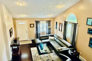 11 College Hill Rd, Warwick, RI 02886 - Photo 8