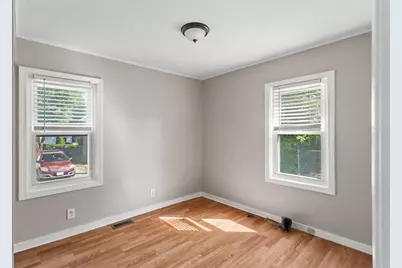 84 Spruce Street, Warwick, RI 02886 - Photo 10