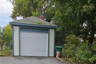 37 George Arden Ave, Warwick, RI 02886 - Photo 2