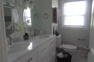 155 Lewiston St, Warwick, RI 02889 - Photo 16