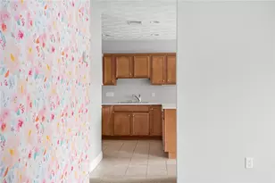 200 Roger Williams Ave, East Providence, RI 02916 - Photo 10