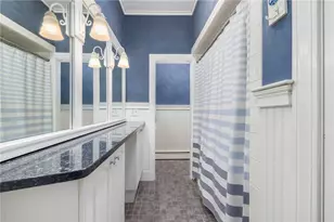 165 Waterman St, Providence, RI 02906 - Photo 16