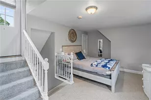 7 Bacheller St, Newport, RI 02840 - Photo 20