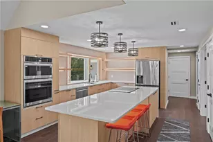 37 Dye Hill Rd, Hopkinton, RI 02832 - Photo 2