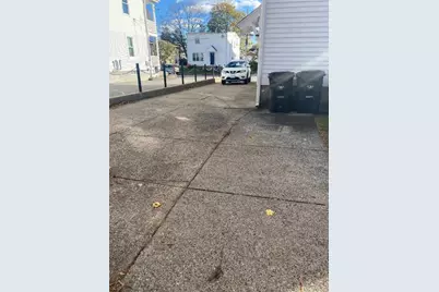 126 Suffolk Avenue, Pawtucket, RI 02861 - Photo 14